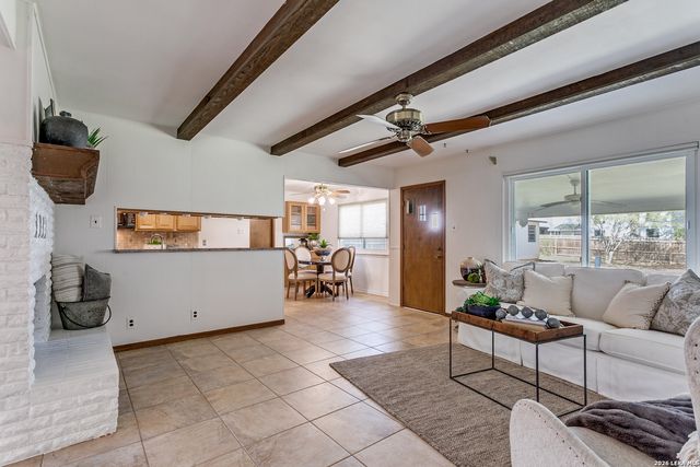 17218 Happy Hollow, San Antonio, TX 78232