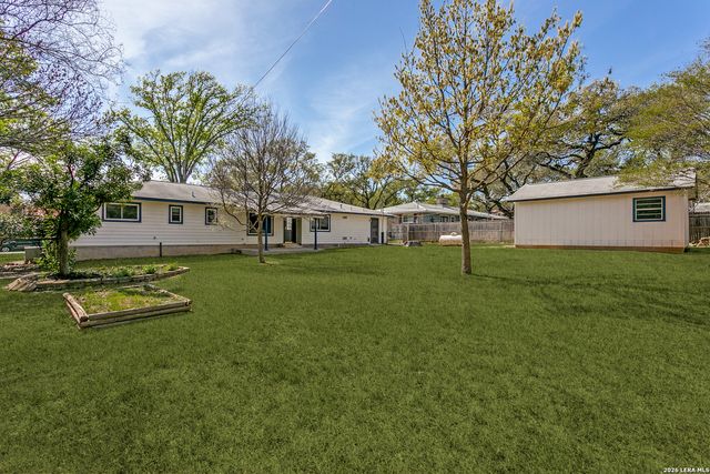 17218 Happy Hollow, San Antonio, TX 78232