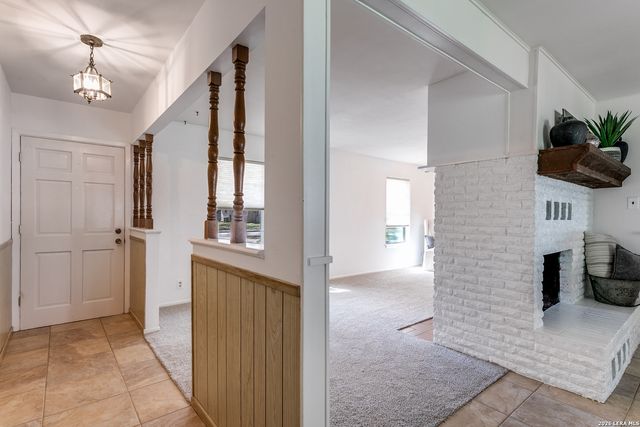 17218 Happy Hollow, San Antonio, TX 78232