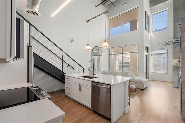 260 18th NW Street 10224, Atlanta, GA 30363