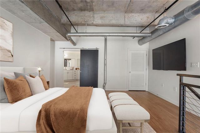 260 18th NW Street 10224, Atlanta, GA 30363