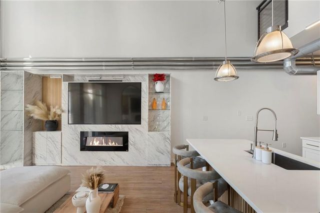 260 18th NW Street 10224, Atlanta, GA 30363