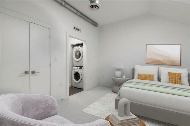 260 18th NW Street 10224, Atlanta, GA 30363