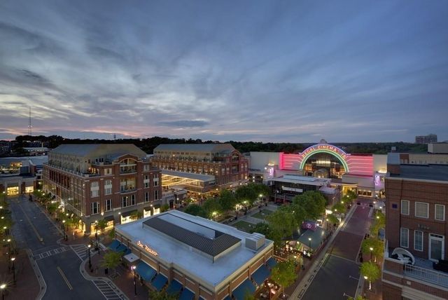 260 18th NW Street 10224, Atlanta, GA 30363