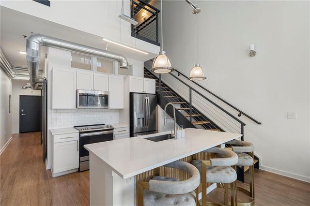 260 18th NW Street 10224, Atlanta, GA 30363