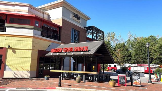 260 18th NW Street 10224, Atlanta, GA 30363