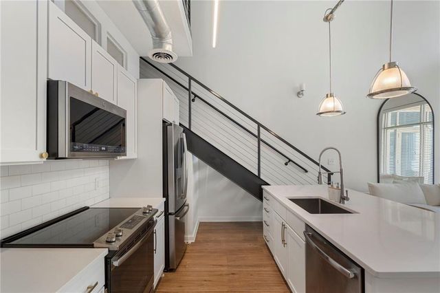 260 18th NW Street 10224, Atlanta, GA 30363