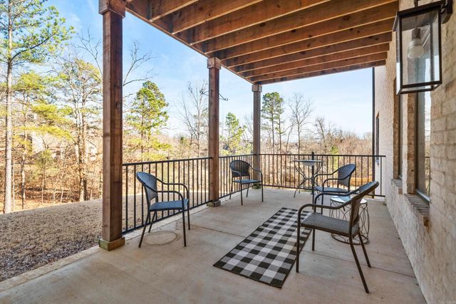 121 Oneida Way, Maumelle, AR 72113