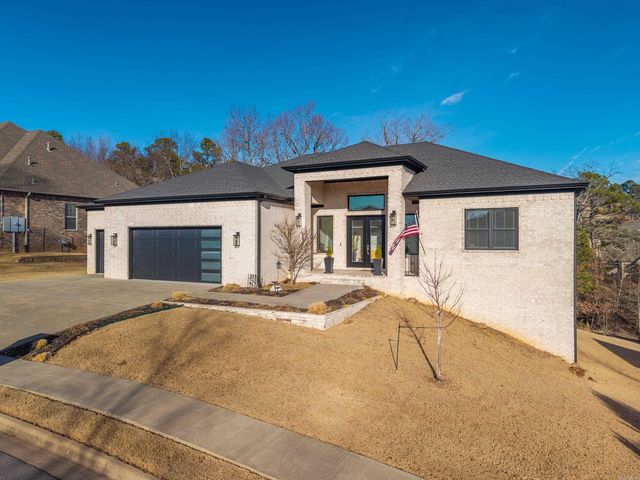 121 Oneida Way, Maumelle, AR 72113