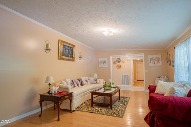 95 Roberts Street, Pittsboro, NC 27312