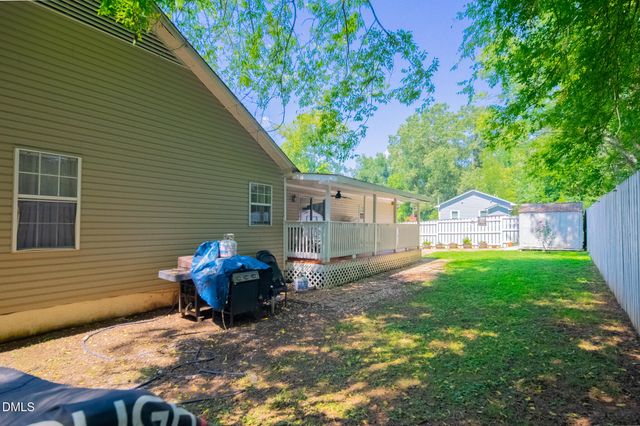 95 Roberts Street, Pittsboro, NC 27312
