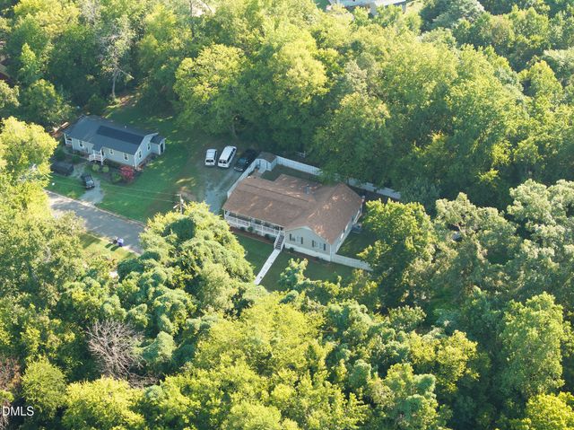95 Roberts Street, Pittsboro, NC 27312