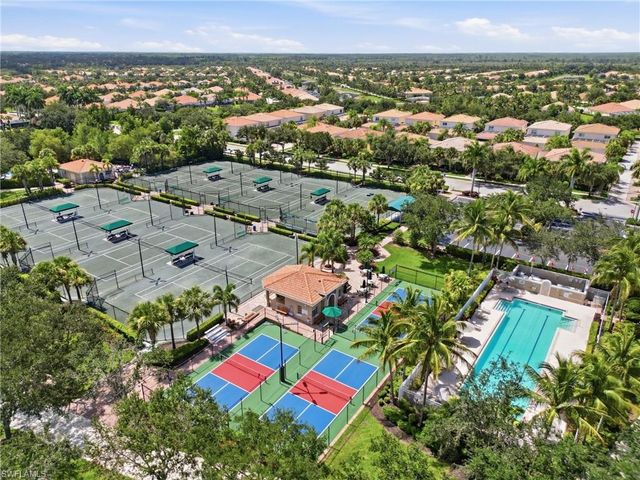 15017 Danios DR, Bonita Springs, FL 34135
