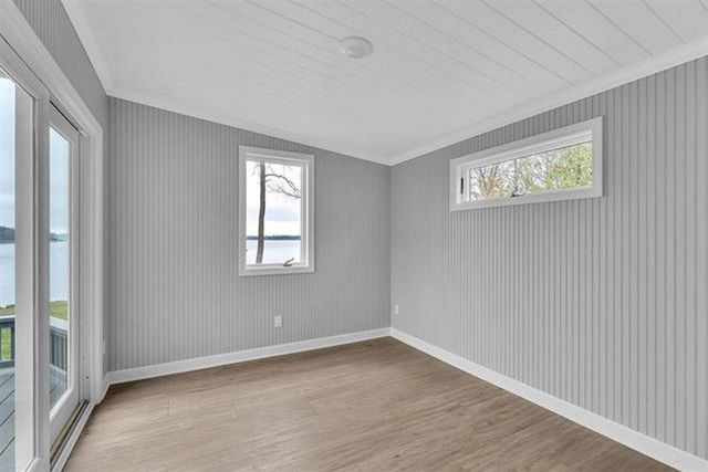 28 Sunrise Drive, South Hero, VT 05486