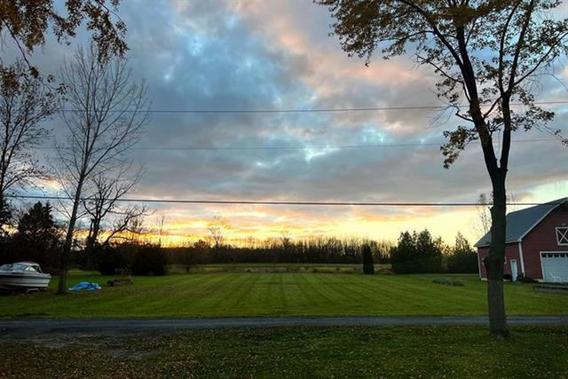 28 Sunrise Drive, South Hero, VT 05486