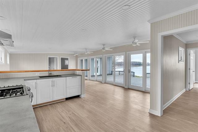 28 Sunrise Drive, South Hero, VT 05486