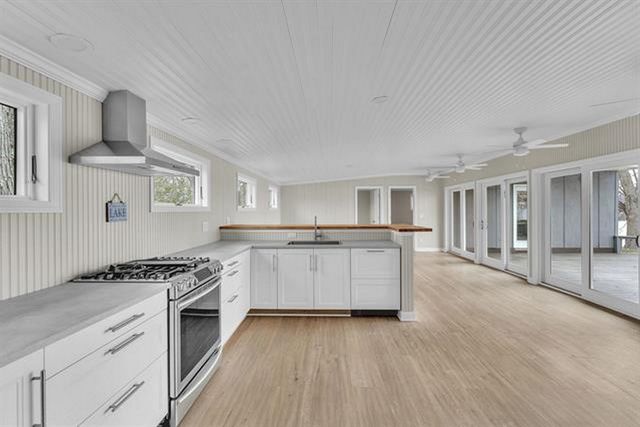 28 Sunrise Drive, South Hero, VT 05486