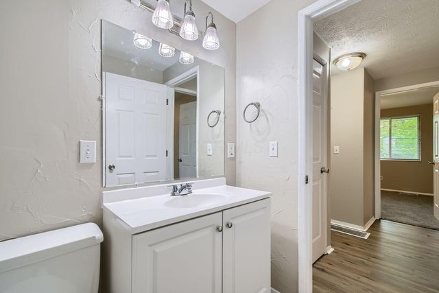 1833 Brookfield Road, Columbus, OH 43229