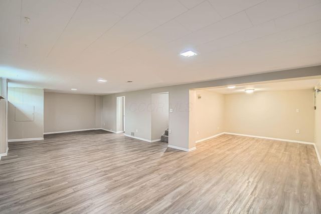 1833 Brookfield Road, Columbus, OH 43229