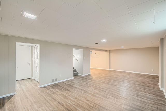 1833 Brookfield Road, Columbus, OH 43229