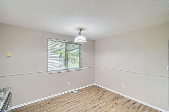 1833 Brookfield Road, Columbus, OH 43229