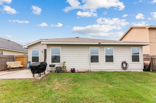 12717 Casting DR, Manor, TX 78653