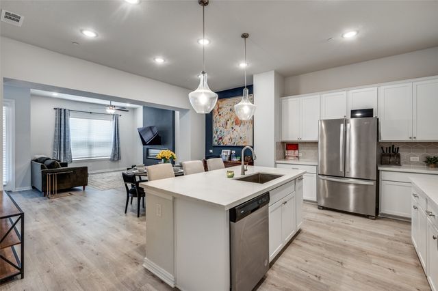 314 Colusa Drive, Lewisville, TX 75056