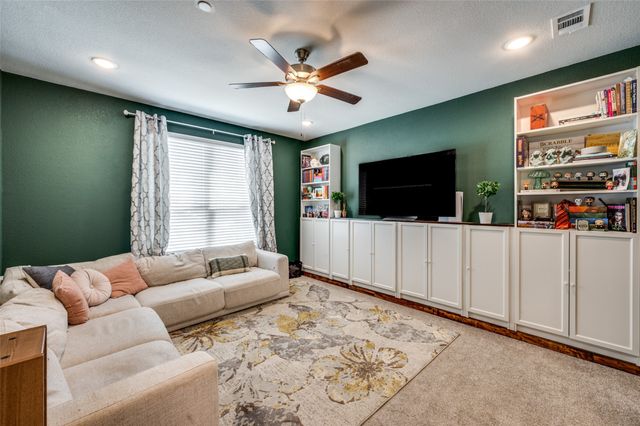 314 Colusa Drive, Lewisville, TX 75056