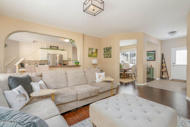 59 Sterling Heights Drive, Clifton Park, NY 12065