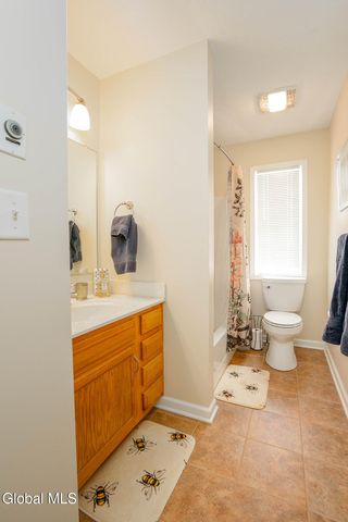 59 Sterling Heights Drive, Clifton Park, NY 12065