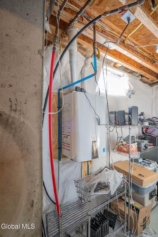 59 Sterling Heights Drive, Clifton Park, NY 12065