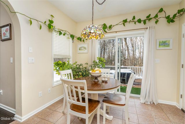 59 Sterling Heights Drive, Clifton Park, NY 12065