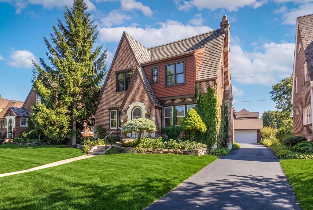 221 East Avenue, Park Ridge, IL 60068 — photo 2