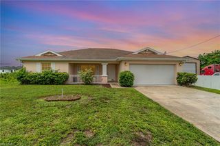 3213 22nd ST SW, Lehigh Acres, FL 33976