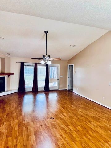 300 Birchwood, Dothan, AL 36301