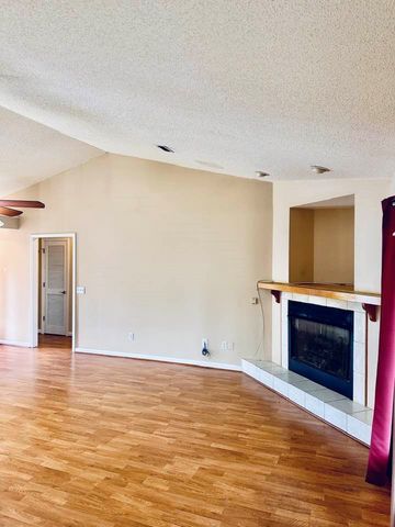 300 Birchwood, Dothan, AL 36301