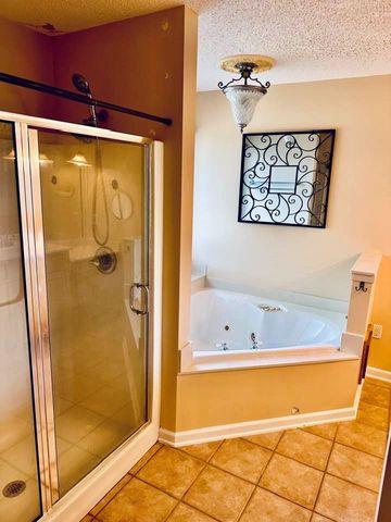 300 Birchwood, Dothan, AL 36301