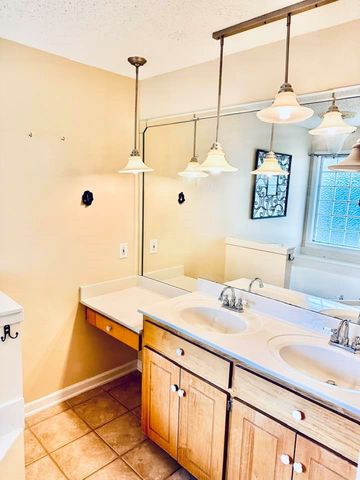 300 Birchwood, Dothan, AL 36301