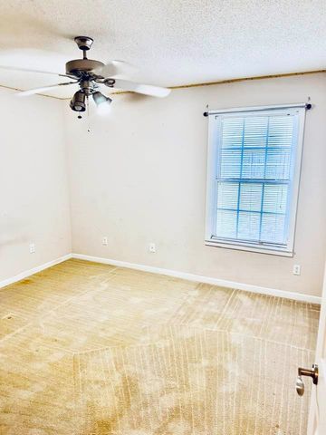 300 Birchwood, Dothan, AL 36301