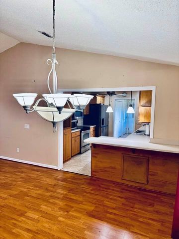 300 Birchwood, Dothan, AL 36301