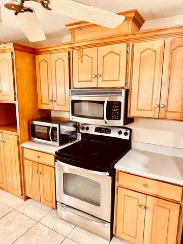 300 Birchwood, Dothan, AL 36301