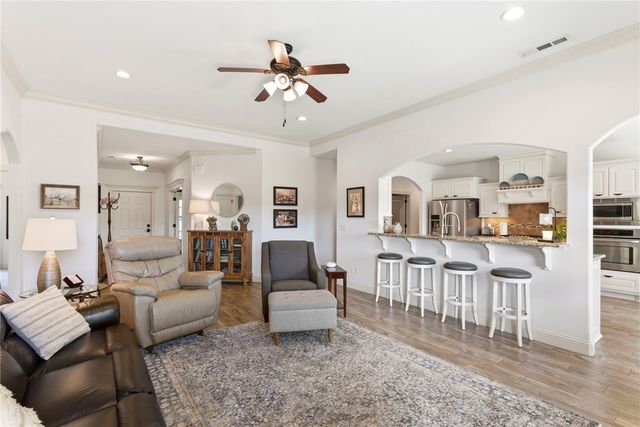 3819 N 3rd Street, Rogers, AR 72756