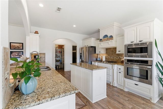 3819 N 3rd Street, Rogers, AR 72756