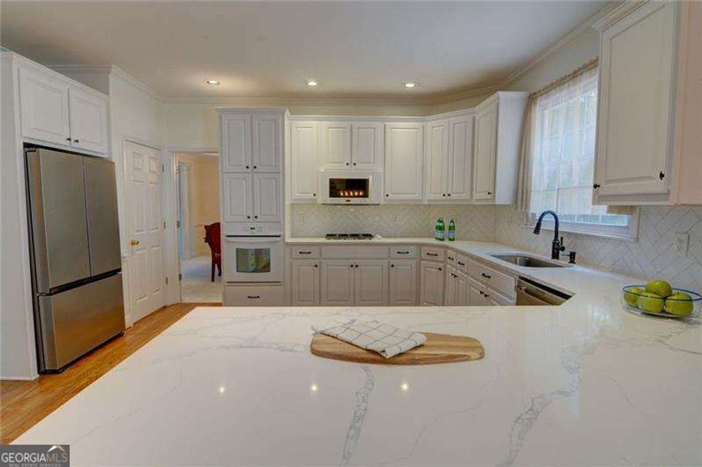 5001 Staverly Lane NW, Peachtree Corners, GA 30092 — photo 3