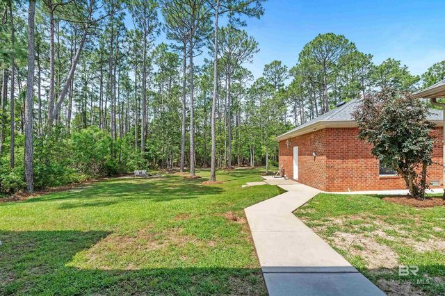 8954 Bay Point Drive, Elberta, AL 36530