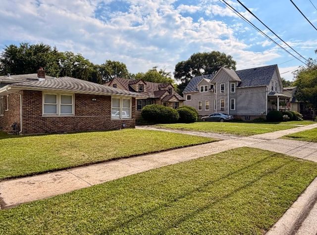 705 Sheridan Avenue, Dolton, IL 60419
