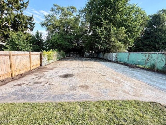 705 Sheridan Avenue, Dolton, IL 60419