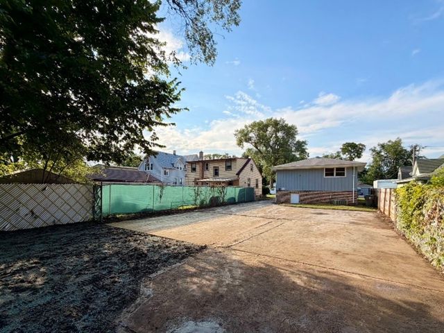 705 Sheridan Avenue, Dolton, IL 60419