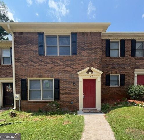 169 Walter Way, Stone Mountain, GA 30083