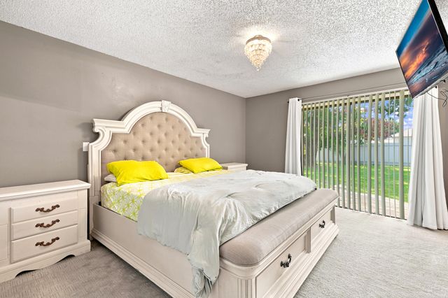 450 SE Thornhill Drive, Port St. Lucie, Port St Lucie, FL 34983